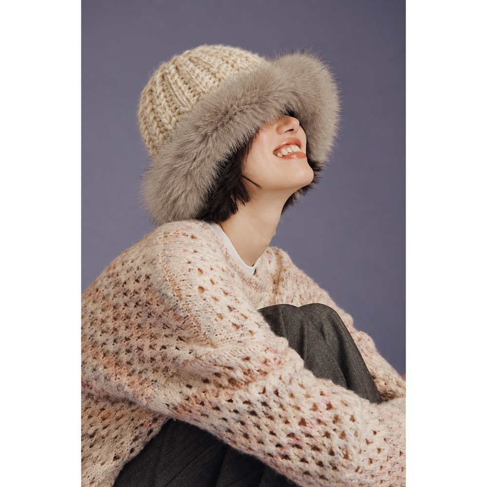 Anthropologie Chunky Knit Beanie Faux Fur Trim Hat Apres Ski Winter Fall Cozy
